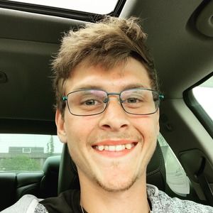 Meet your Posher, Zack
